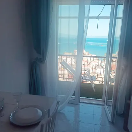 Holiday home Blue Eyes L'incantesimo Sul Mare *